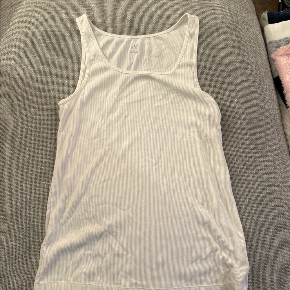 GAP Women's Classic White Tank Top